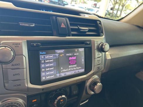 Used 2019 Toyota 4Runner 4WD image 7