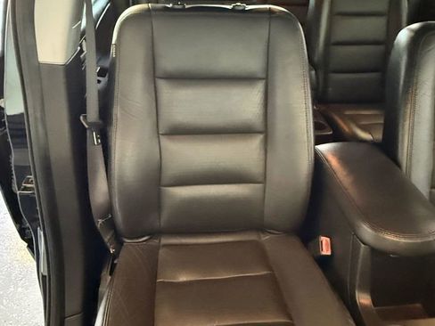 Used 2006 Ford Freestyle Limited image 29