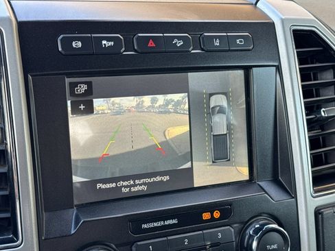 Used 2019 Ford F250 Lariat w/ Lariat Ultimate Package AWD/4WD image 19