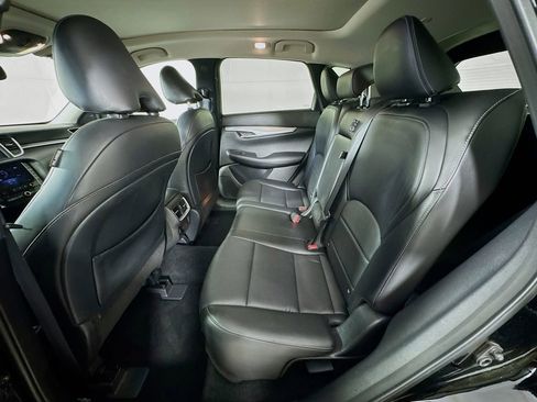 Used 2020 INFINITI QX50 Luxe FWD image 28