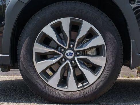 Used 2025 Subaru Outback Touring XT AWD/4WD image 12