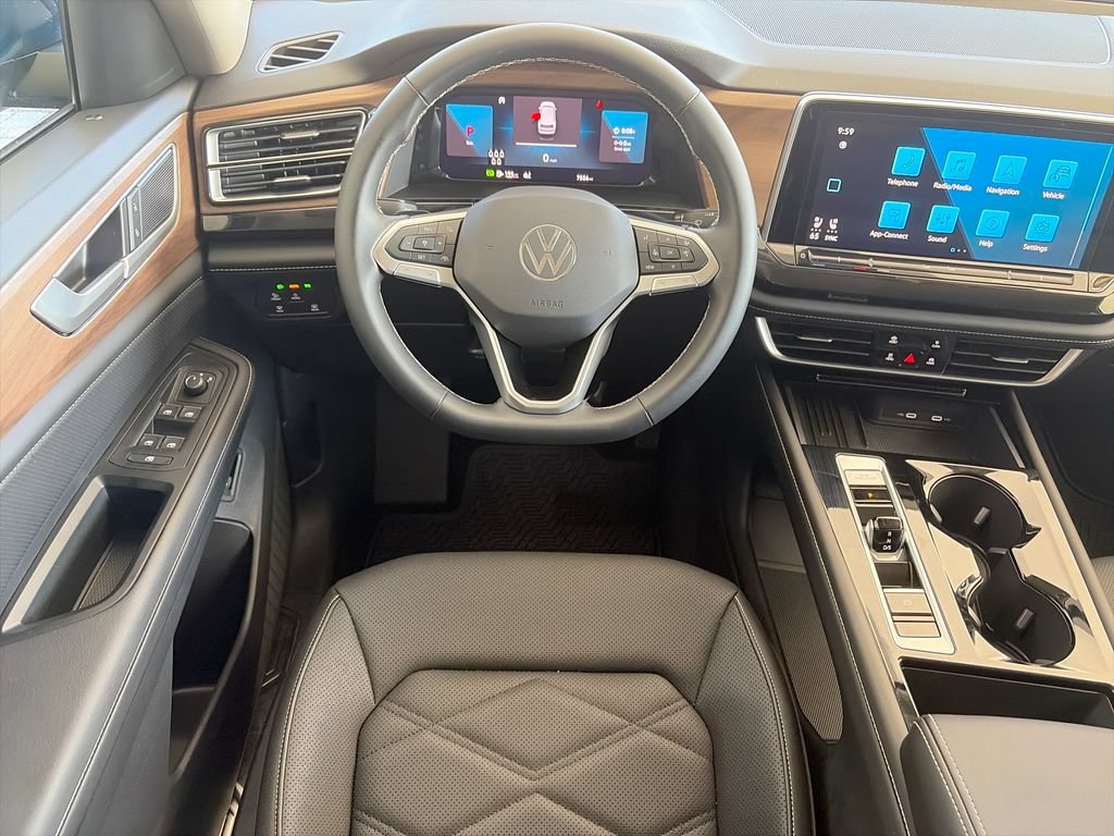 Certified 2026 Volkswagen Atlas SE FWD image 34