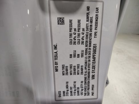 Used 2023 Tesla Model 3 Standard Range RWD image 25