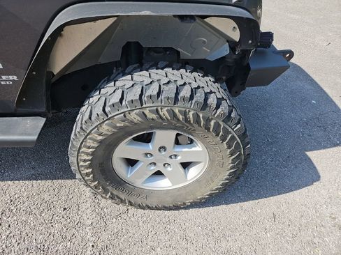 Used 2017 Jeep Wrangler Unlimited Sport w/ Quick Order Package 24S AWD/4WD image 10