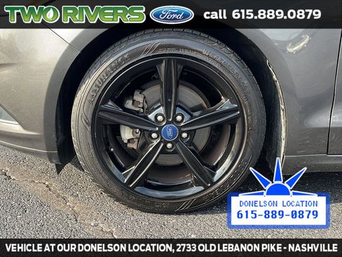 Used 2016 Ford Fusion SE image 14