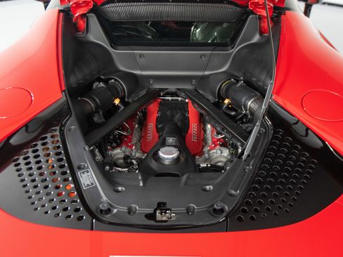 Certified 2022 Ferrari SF90 Stradale AWD/4WD image 34