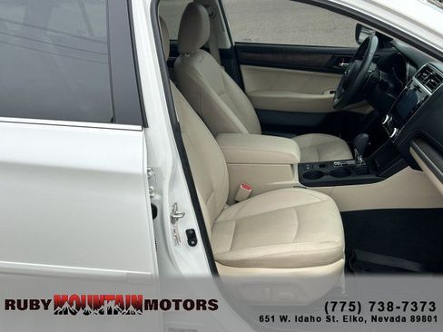 Used 2018 Subaru Outback 3.6R Limited AWD/4WD image 26