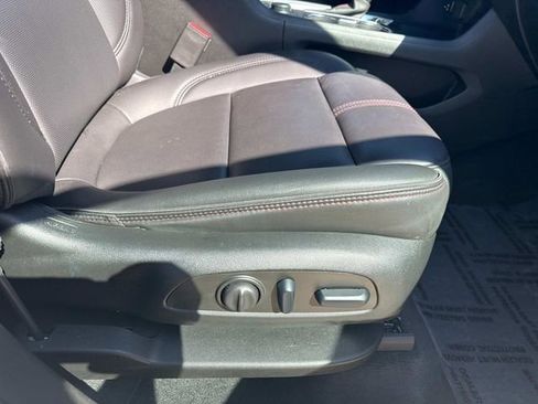 Used 2023 Chevrolet Traverse RS w/ LPO, Floor Liner Package AWD/4WD image 16