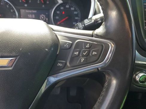 Used 2020 Chevrolet Equinox LT image 30