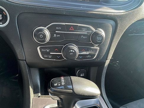 Used 2023 Dodge Charger SXT image 21