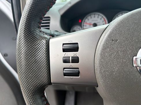 Used 2010 Nissan Frontier PRO-4X w/ Pro-4x Value Truck Pkg image 29