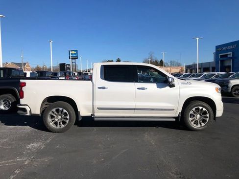 Used 2023 Chevrolet Silverado 1500 High Country image 9