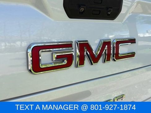 Used 2020 GMC Sierra 1500 SLT w/ SLT Premium Plus Package AWD/4WD image 7