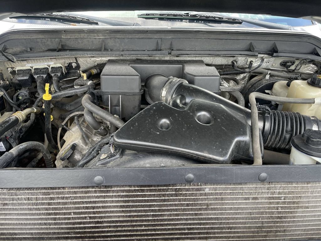 Used 2012 Ford F250 XLT w/ XLT Premium Pkg AWD/4WD image 14