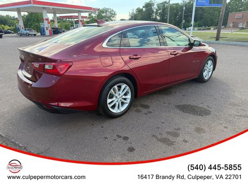 Used 2017 Chevrolet Malibu LT FWD image 5