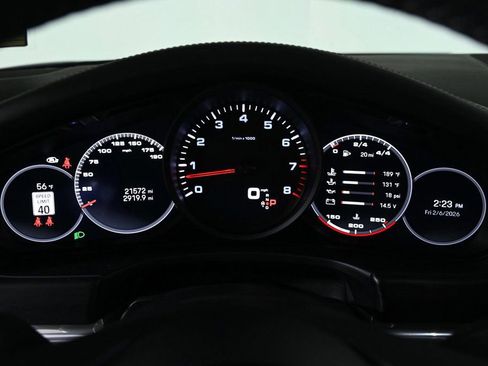 Certified 2023 Porsche Panamera Platinum Edition image 13