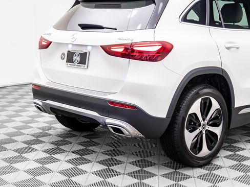 New 2026 Mercedes-Benz GLA 250 4MATIC image 36