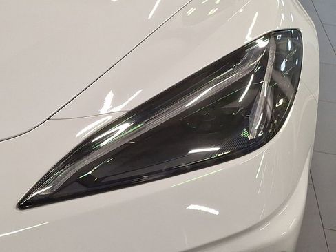 Used 2024 Chevrolet Corvette Stingray Preferred Cpe w/ Z51 Performance Package image 7