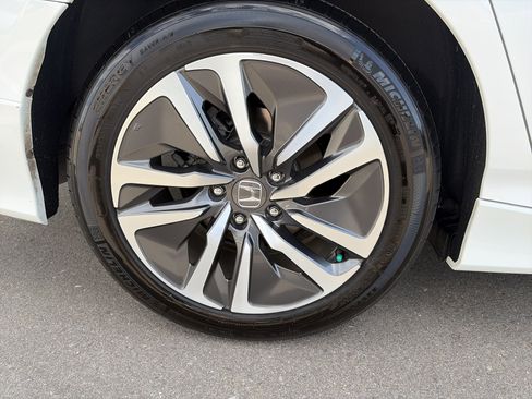 Used 2021 Honda Accord Hybrid image 30