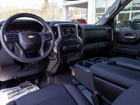 Used 2026 Chevrolet Silverado 1500 Custom w/ Turbomax Blackout Package AWD/4WD image 17