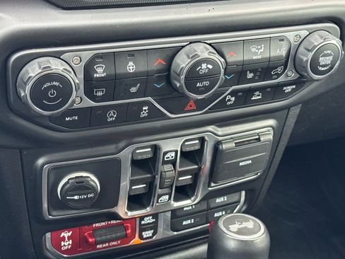 Used 2021 Jeep Wrangler Unlimited Rubicon image 21