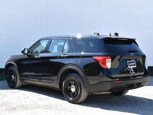 Used 2023 Ford Explorer 4WD Police Interceptor image 2