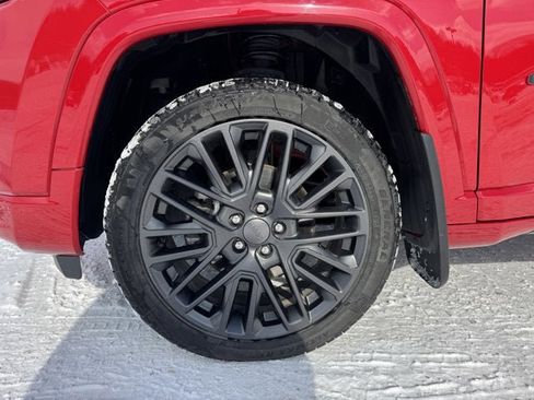 Used 2022 Jeep Compass Limited image 10