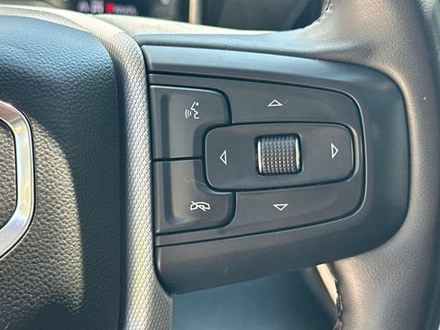 Used 2024 GMC Sierra 2500 Denali w/ Technology Package AWD/4WD image 32