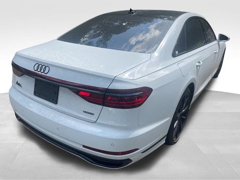 Used 2022 Audi A8 L 3.0T w/ Executive Package image 6