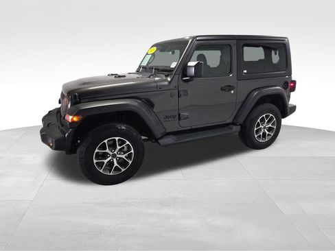 Certified 2025 Jeep Wrangler Sport AWD/4WD image 21