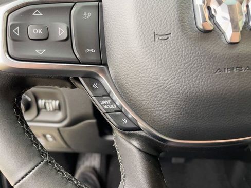 New 2026 RAM 1500 4x4 Crew Cab image 20