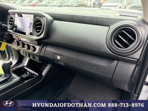 Used 2023 Toyota Tacoma 4x4 Double Cab image 14