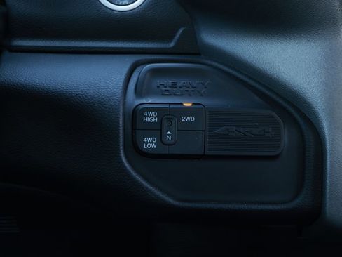 Used 2024 RAM 2500 Big Horn image 16