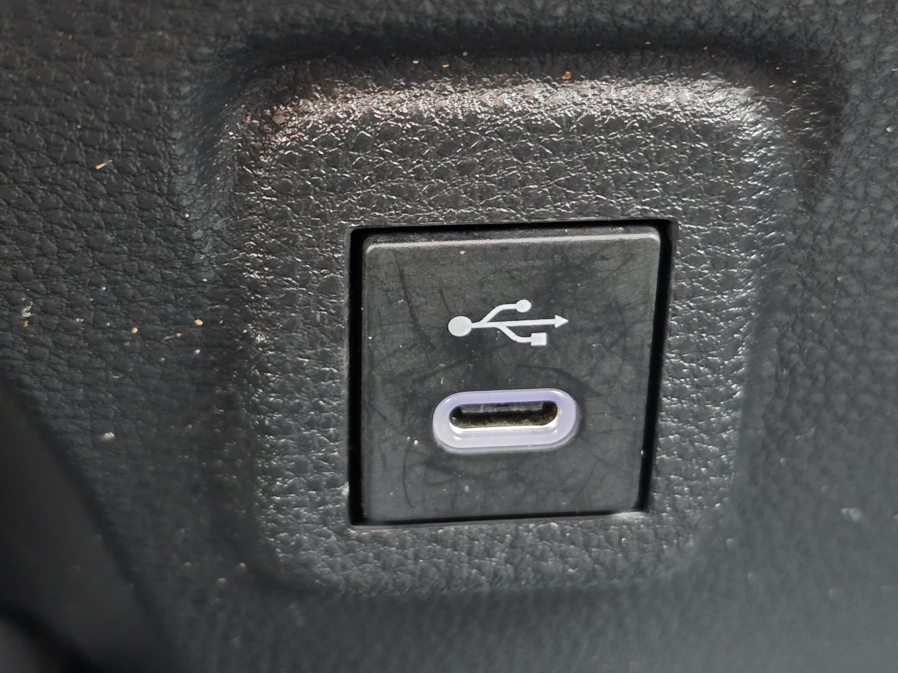 Used 2025 Toyota Corolla LE FWD image 12