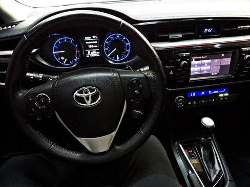 Used 2016 Toyota Corolla S Special Edition FWD image 17