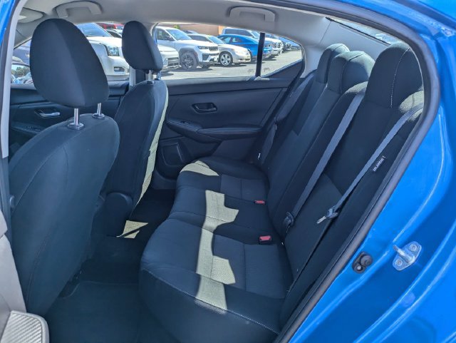 Used 2025 Nissan Sentra SV FWD image 14