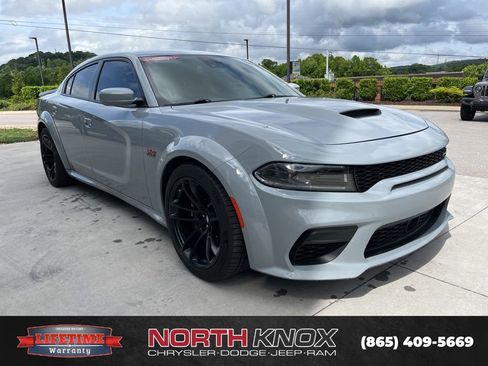 Used 2022 Dodge Charger Scat Pack RWD image 32