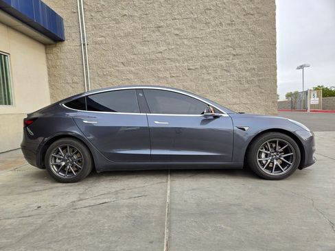 Used 2019 Tesla Model 3 Long Range image 5