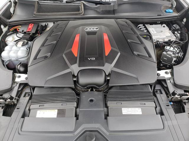 Used 2023 Audi SQ8 Prestige AWD/4WD image 11
