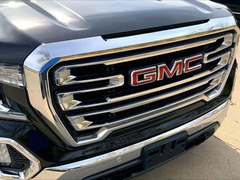 Used 2020 GMC Sierra 1500 SLT w/ SLT Premium Plus Package image 29