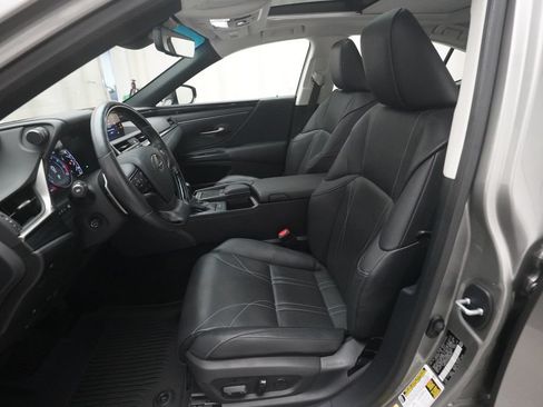 Used 2021 Lexus ES 350 w/ Accessory Package 2 FWD image 7