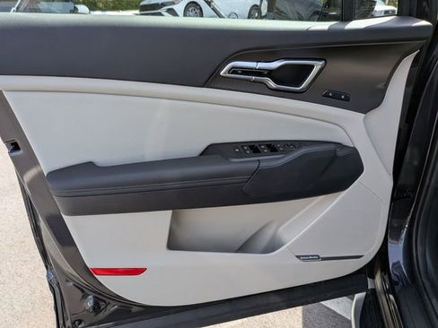 New 2026 Kia Sportage SX AWD/4WD image 10