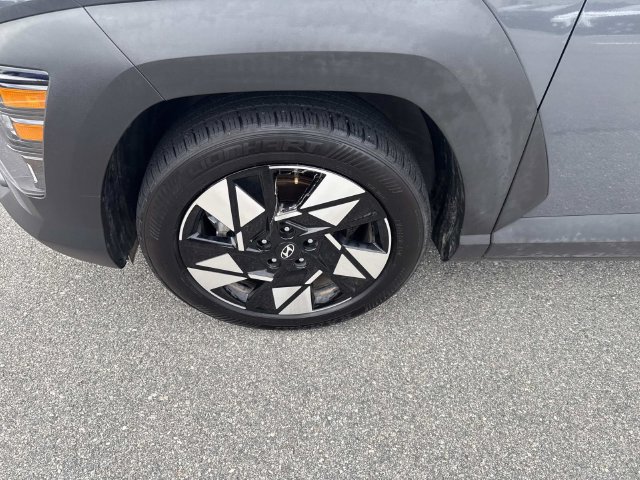 Certified 2024 Hyundai Kona SEL FWD image 10
