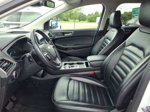 Used 2024 Ford Edge SEL AWD/4WD image 24