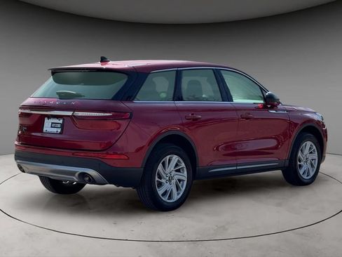 Certified 2023 Lincoln Corsair FWD image 5