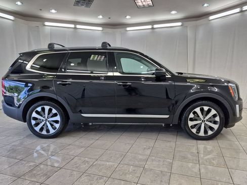 Used 2020 Kia Telluride S w/ S 8 Passenger Seating Package FWD image 11