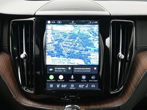 Used 2023 Volvo XC60 B5 Ultimate w/ Climate Package FWD image 15