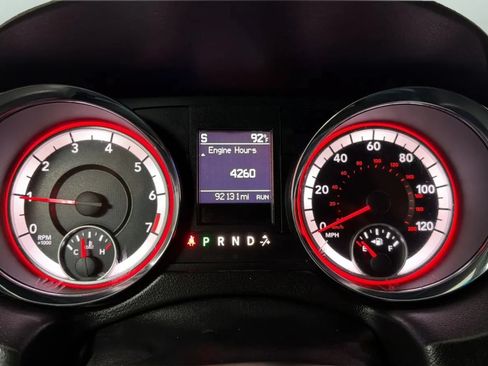 Used 2019 Dodge Grand Caravan GT FWD image 11