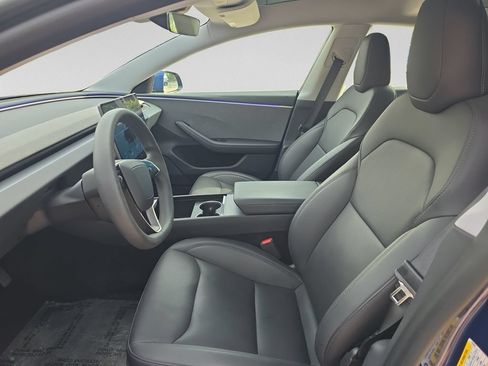 Used 2024 Tesla Model 3 Long Range RWD image 19