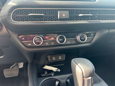 New 2026 Honda HR-V EX-L image 19